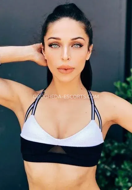 Drogheda escorts Leslie — 6