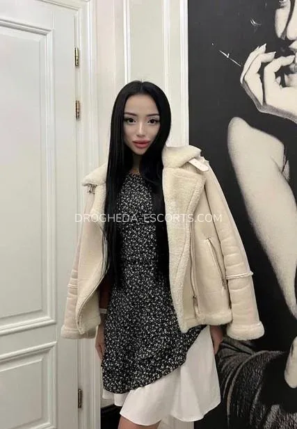 Drogheda escorts Iliane — 8