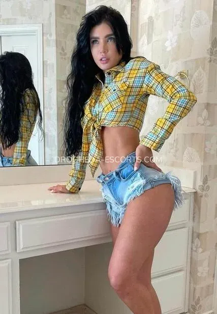 Drogheda escorts Selena — 4