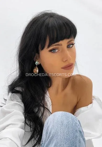 Drogheda escorts Ulla — 3
