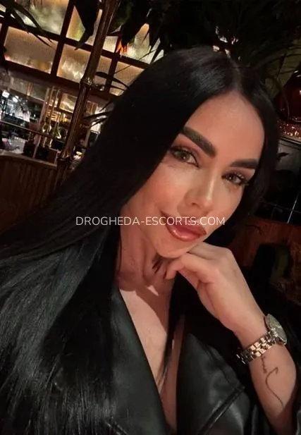 Drogheda escorts Isaura — 4
