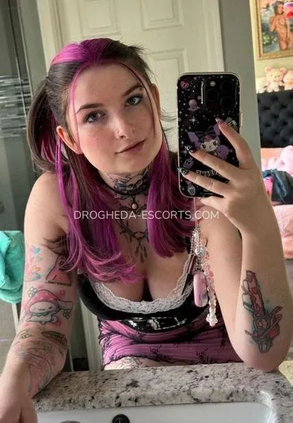 Drogheda escorts Paris — 3