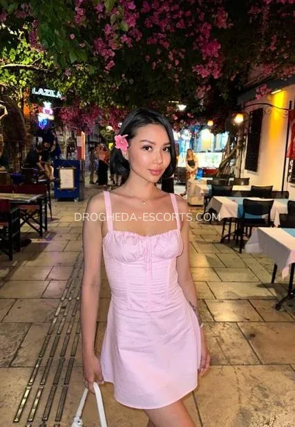 Drogheda escorts Makenna — 1