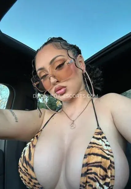 Drogheda escorts Violante — 5