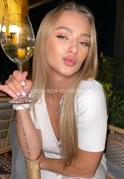 Drogheda escorts Natacha — 1