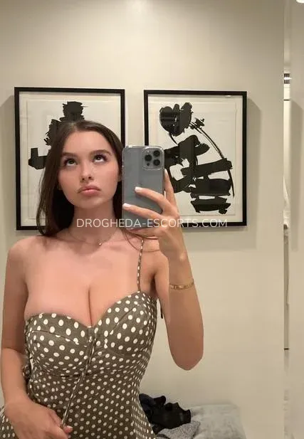 Drogheda escorts Lucy — 5
