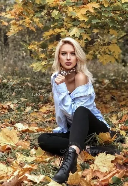 Drogheda escorts Gun — 2