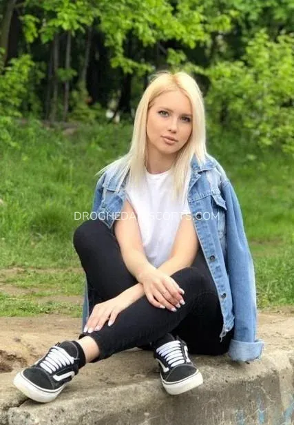 Drogheda escorts Gun — 5