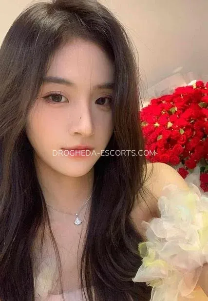 Drogheda escorts Trinity — 4