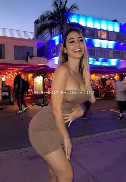 Drogheda escorts Constanza — 3